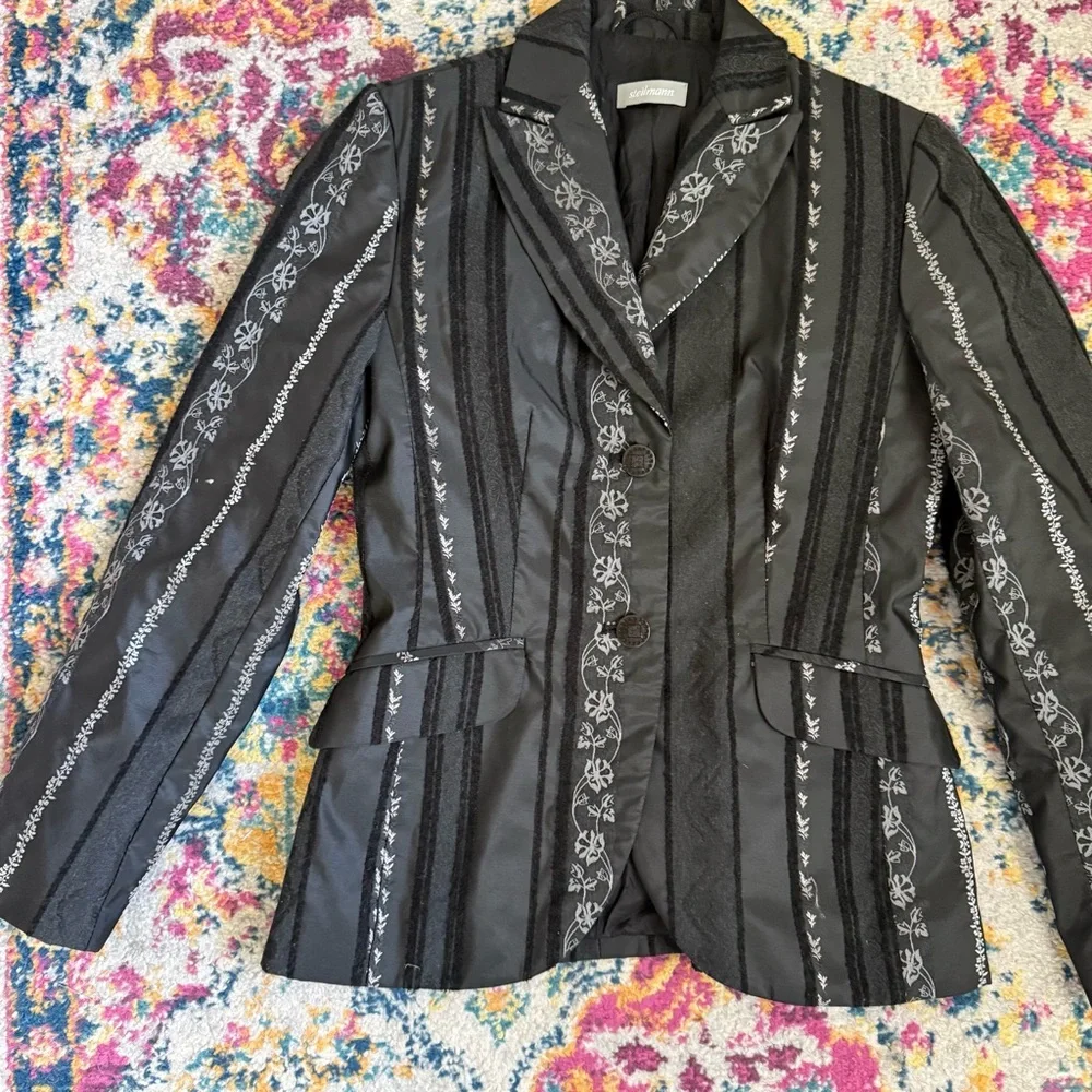 Vintage Gothic Whimsigoth Black Satin Blazer with Silver Embroidery - Picture 6 of 9